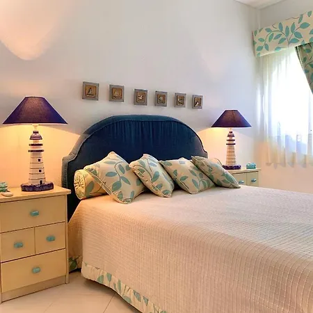 Διαμέρισμα Gil Eanes Ocean View Nautical Αλμπουφέιρα